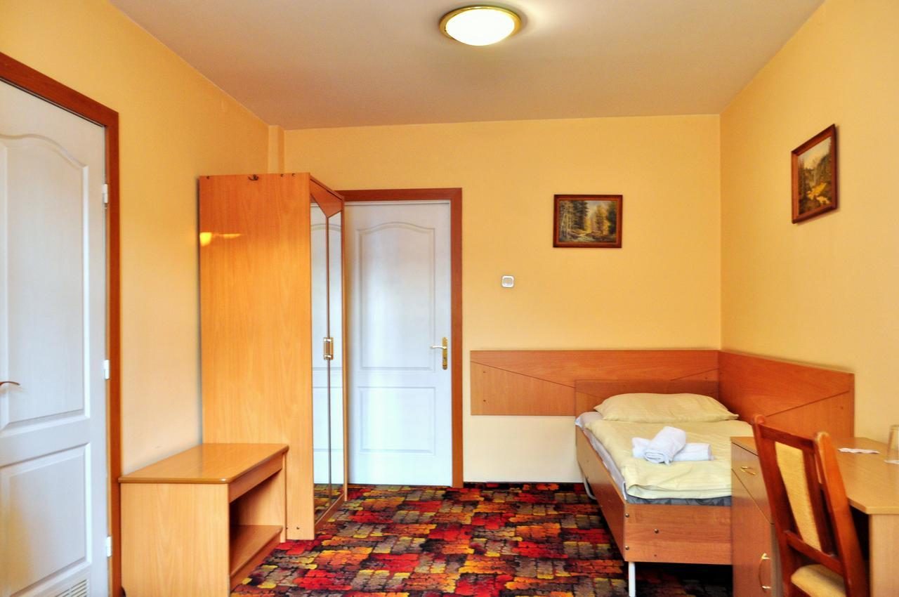 Bristol Economy Bed and Breakfast Bytom Eksteriør billede